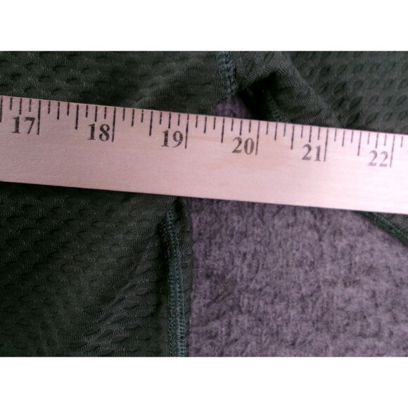 Tek Gear Shirt Men Small Green Waffle Mesh Workout Performance Crewneck Thermal - Picture 4 of 10